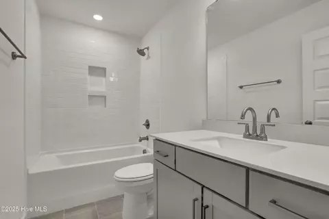 201 Planters Walk, Hampstead, NC 28443 photo 24