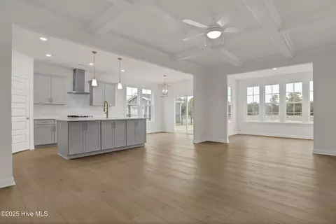 201 Planters Walk, Hampstead, NC 28443 photo 7