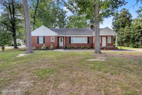 501 N Curtis St, Ahoskie, NC 27910