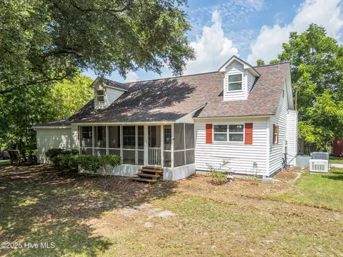 278 Batson Rd, Hampstead, NC 28443 photo 2