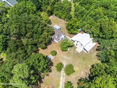 278 Batson Rd, Hampstead, NC 28443 photo 5