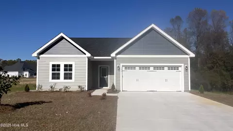 129 Dallas Dr, Beulaville, NC 28518
