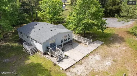 109 Nautilus Ct, Gloucester, NC 28528 photo 2