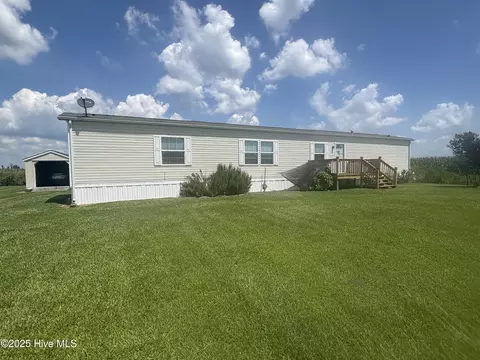 649 Turnpike Rd, Belvidere, NC 27919