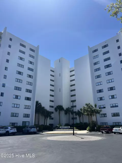 322 Causeway Dr #STE 904, Wrightsville Beach, NC 28480