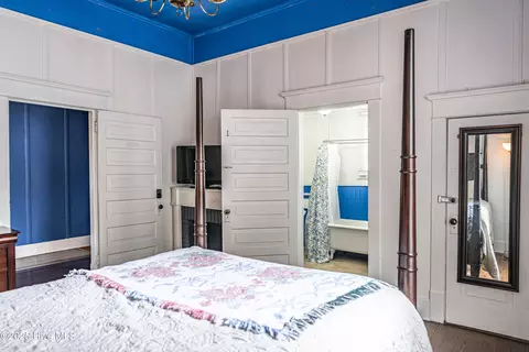 Bedroom - 304 Henderson St, Hamlet, NC 28345 photo 6 of 9