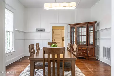 Dining - 304 Henderson St, Hamlet, NC 28345 photo 1 of 5
