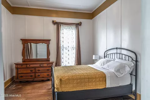 Bedroom - 304 Henderson St, Hamlet, NC 28345 photo 1 of 9