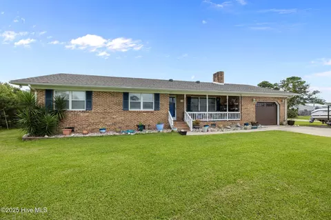 198 Mary Ella Rd, Harkers Island, NC 28531