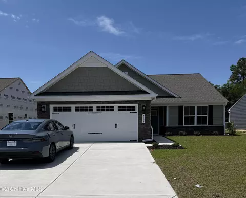 4154 Farmfield Dr, Navassa, NC 28451