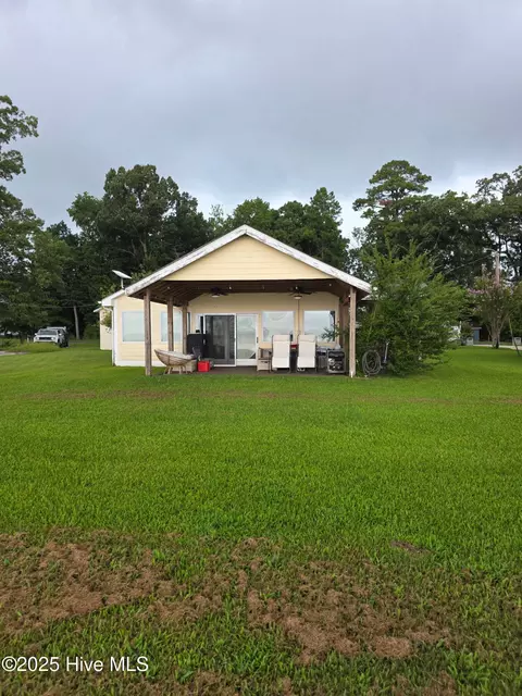 157 Nixons Beach Rd, Edenton, NC 27932