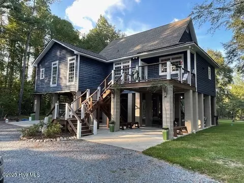 301 Natures Way, Ivanhoe, NC 28447