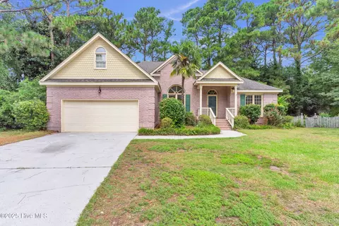 3004 Wickford Rd, Wilmington, NC 28409