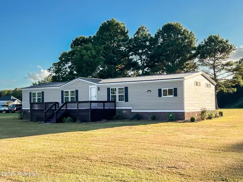 Exterior - 994 Test Farm Rd, Wallace, NC 28466 photo 1 of 3