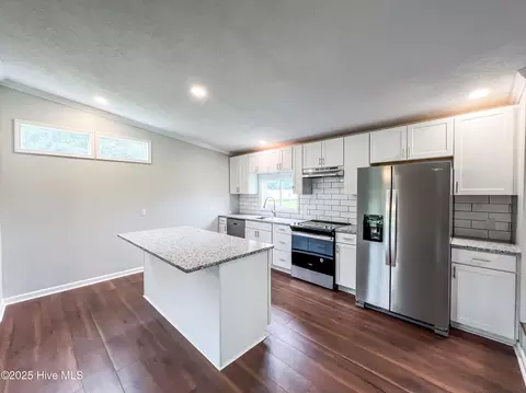 Kitchen - 994 Test Farm Rd, Wallace, NC 28466 photo 2 of 2