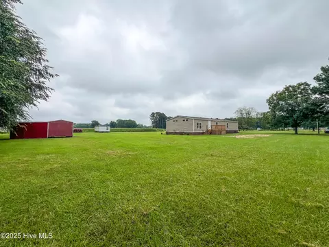 Exterior - 994 Test Farm Rd, Wallace, NC 28466 photo 3 of 3