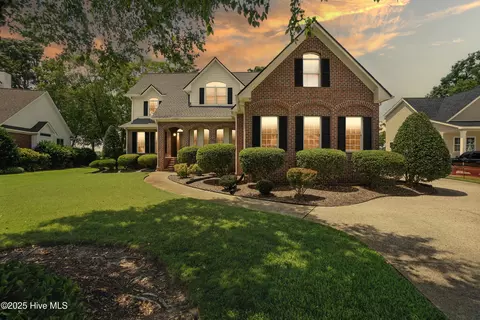 111 Yeopim Cir, Hertford, NC 27944