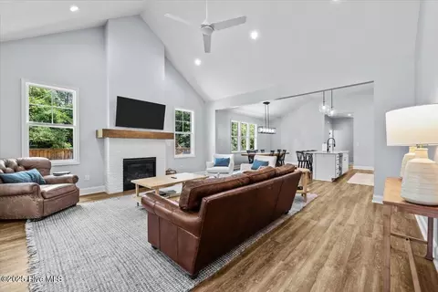228 Turner Rd, Pinehurst, NC 28374 photo 11