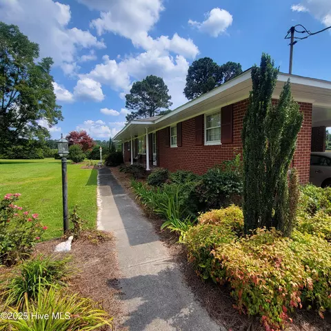 6185 Slocum Trl, Atkinson, NC 28421 photo 9