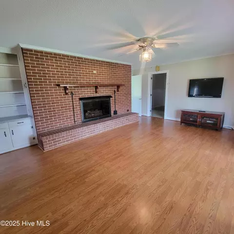 6185 Slocum Trl, Atkinson, NC 28421 photo 19