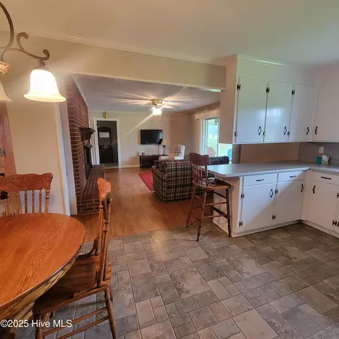 6185 Slocum Trl, Atkinson, NC 28421 photo 15