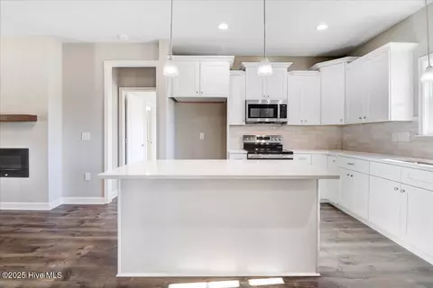 1760 Cardinal Dr, Deep Run, NC 28525 photo 13