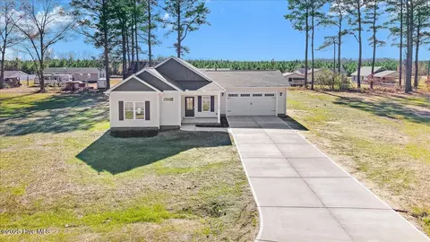 1760 Cardinal Dr, Deep Run, NC 28525 photo 4