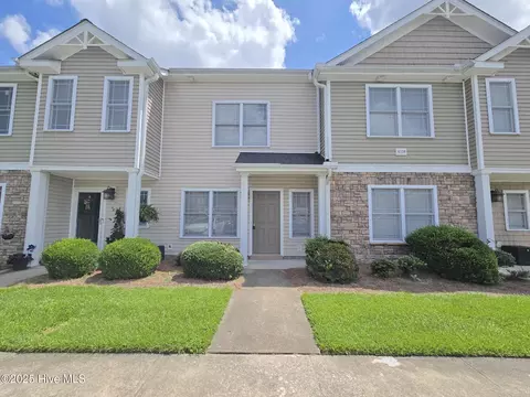4136 Kittrell Farms Dr #V7, Greenville, NC 27858