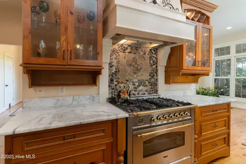 Kitchen - 370 Bracken Hill Rd, Cameron, NC 28326 photo 1 of 4