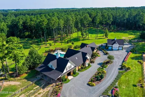 Exterior - 370 Bracken Hill Rd, Cameron, NC 28326 photo 2 of 7