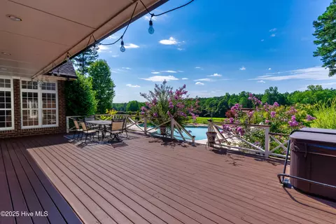 Exterior - 370 Bracken Hill Rd, Cameron, NC 28326 photo 4 of 7