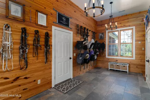 Entry Way - 370 Bracken Hill Rd, Cameron, NC 28326 photo 3 of 3