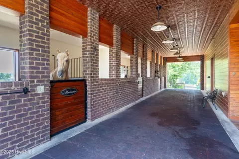 Entry Way - 370 Bracken Hill Rd, Cameron, NC 28326 photo 2 of 3