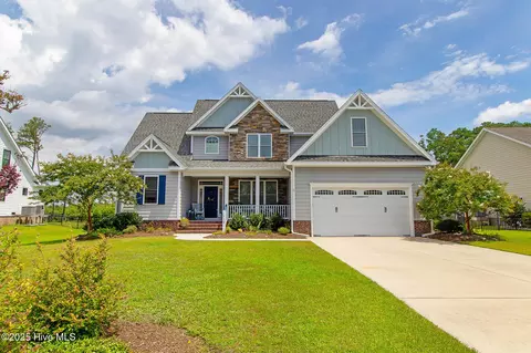 1110 Blair Farm Pkwy, Morehead City, NC 28557