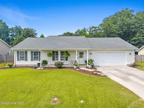 113 Pollard Dr, Jacksonville, NC 28540