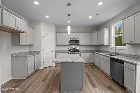 9122 Phoenix Ct, Middlesex, NC 27557 photo 6