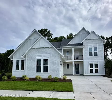 4042 Watersail Dr #124, Wilmington, NC 28409