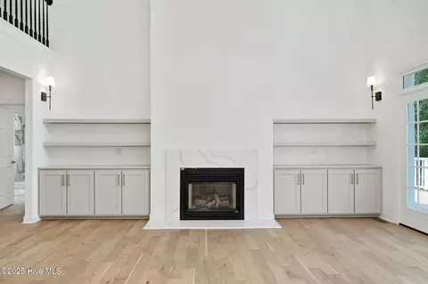 Living - 173 Firefly Dr, Wallace, NC 28466 photo 3 of 3