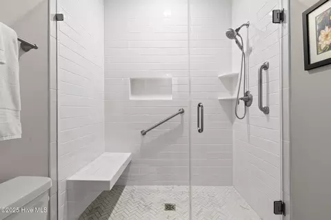 Bath - 56 W Singing Ave, Hampstead, NC 28443 photo 2 of 5