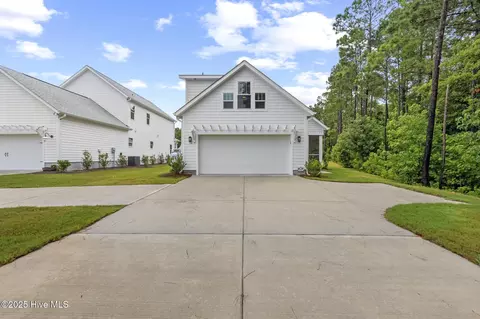 Exterior - 56 W Singing Ave, Hampstead, NC 28443 photo 5 of 5