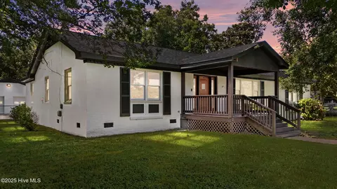 406 W Center St, Black Creek, NC 27813