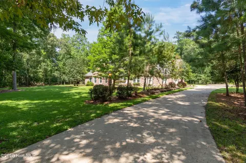 Exterior - 400 Island Dr, Chocowinity, NC 27817 photo 3 of 44