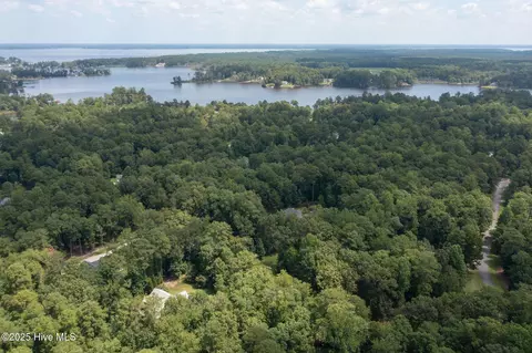View/Area - 400 Island Dr, Chocowinity, NC 27817 photo 4 of 17