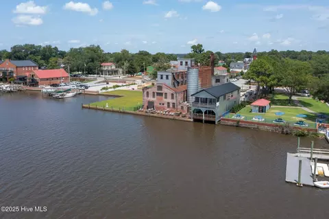 View/Area - 400 Island Dr, Chocowinity, NC 27817 photo 12 of 17