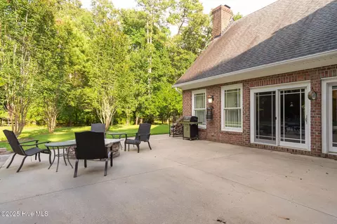 Exterior - 400 Island Dr, Chocowinity, NC 27817 photo 26 of 44