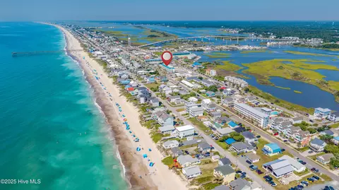 305 N Topsail Dr #25, Surf City, NC 28445