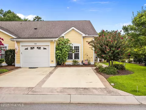 100 Treasure Cv, Newport, NC 28570