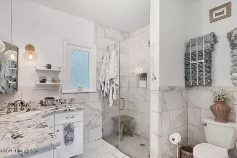 Bath - 80 Mccaskill Rd W, Pinehurst, NC 28374 photo 5 of 17