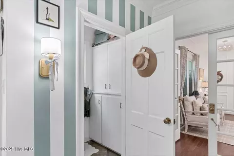 Entry Way - 80 Mccaskill Rd W, Pinehurst, NC 28374 photo 5 of 12
