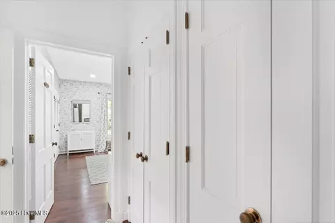 Entry Way - 80 Mccaskill Rd W, Pinehurst, NC 28374 photo 8 of 12